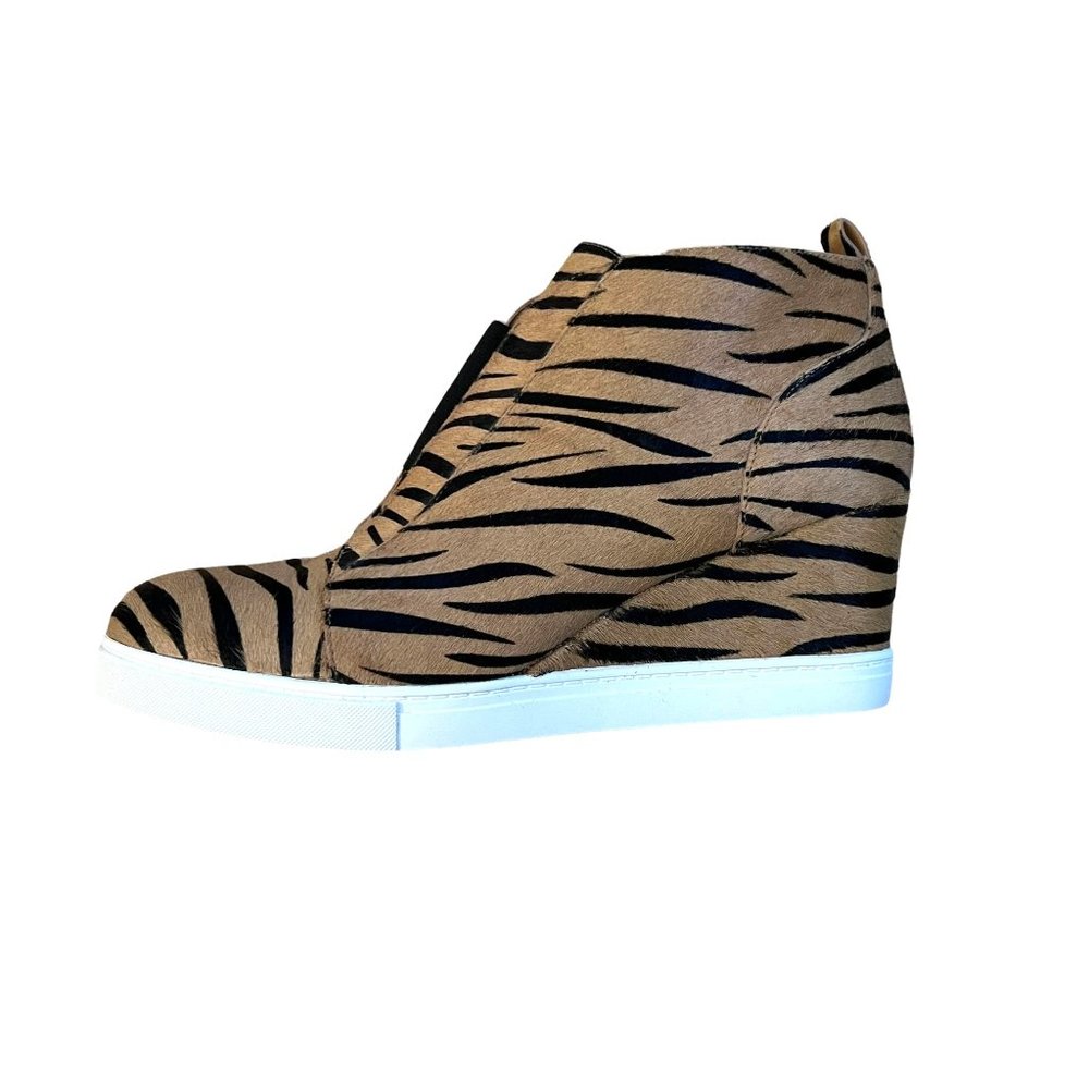 NWOB Linea Paolo Felicia III Wedge Sneaker Tiger Stripe Calf Hair Leathe…